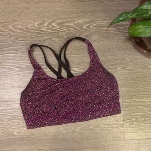 Lululemon sports bra
